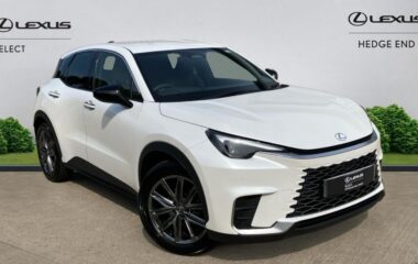 Used Lexus Lbx 1.5 VVT-iE Premium Plus E-CVT Euro 6 (s/s) 5dr