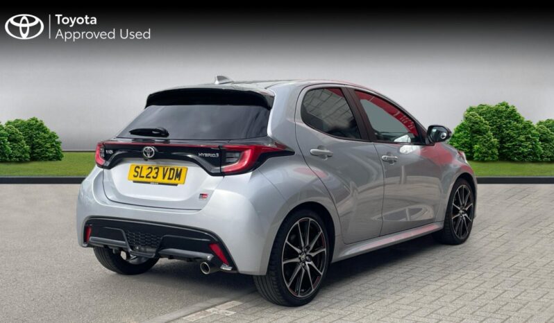 Used Toyota Yaris 1.5 VVT-h GR SPORT E-CVT Euro 6 (s/s) 5dr full