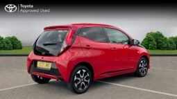 Used Toyota AYGO 1.0 VVT-i x-trend x-shift Euro 6 5dr (Safety Sense) full