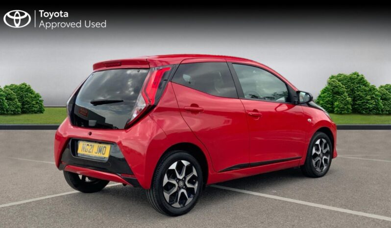 Used Toyota AYGO 1.0 VVT-i x-trend x-shift Euro 6 5dr (Safety Sense) full