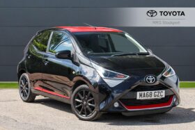 Used Toyota Yaris Cross 1.5 VVT-h Excel E-CVT Euro 6 (s/s) 5dr