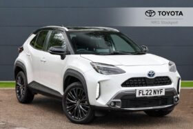Used Toyota Yaris Cross 1.5 VVT-h Dynamic E-CVT Euro 6 (s/s) 5dr