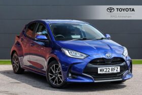 Used Toyota Yaris 1.5 VVT-h Design E-CVT Euro 6 (s/s) 5dr