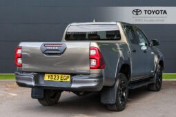 Used Toyota Hilux 2.8 D-4D Invincible X Auto 4WD Euro 6 (s/s) 4dr full