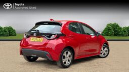 Used Toyota Yaris 1.5 VVT-h Icon E-CVT Euro 6 (s/s) 5dr full