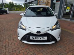 Used Toyota Yaris 1.5 VVT-i Icon Tech Euro 6 5dr full