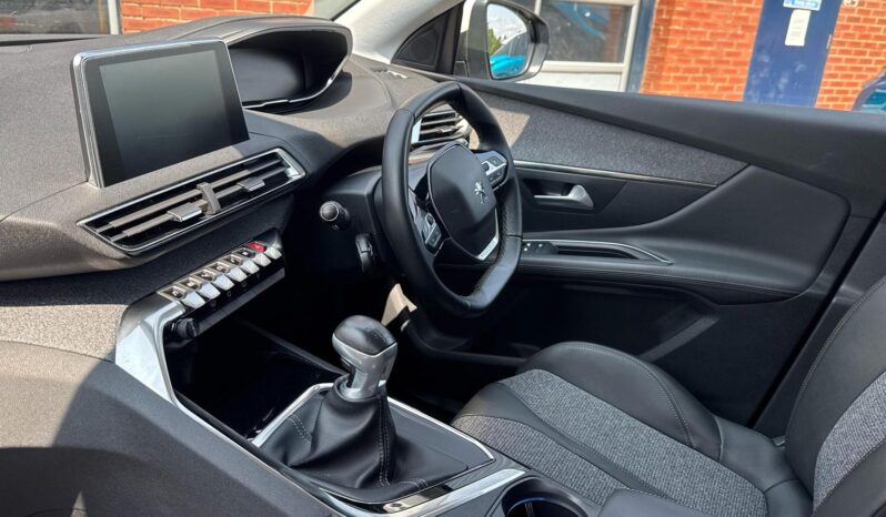 Used Peugeot 3008 1.2 PureTech Allure Euro 6 (s/s) 5dr full