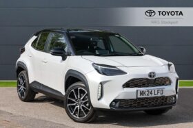 Used Toyota Yaris Cross 1.5 VVT-h GR SPORT E-CVT Euro 6 (s/s) 5dr