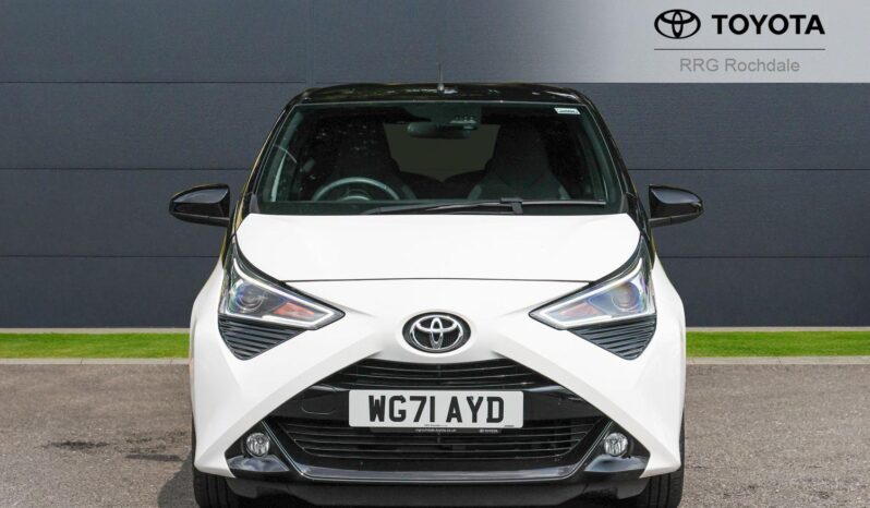 Used Toyota AYGO 1.0 VVT-i x-trend x-shift Euro 6 5dr (Safety Sense) full