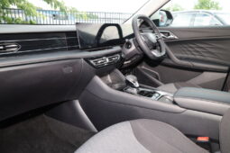 Used MG HS 1.5 T-GDI SE 5dr DCT full