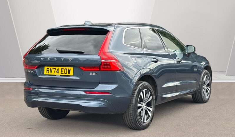 Used Volvo XC60 Core, B5 AWD Mild hybrid, Petrol full