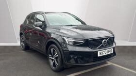 Used Volvo XC40 Plus, B3 Mild hybrid, Petrol, Dark