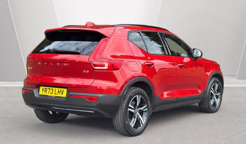 Used Volvo XC40 Plus, B3 Mild hybrid, Petrol, Dark full