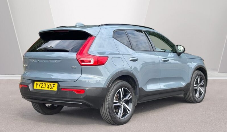 Used Volvo XC40 Plus, B3 mild hybrid, Petrol, Dark full