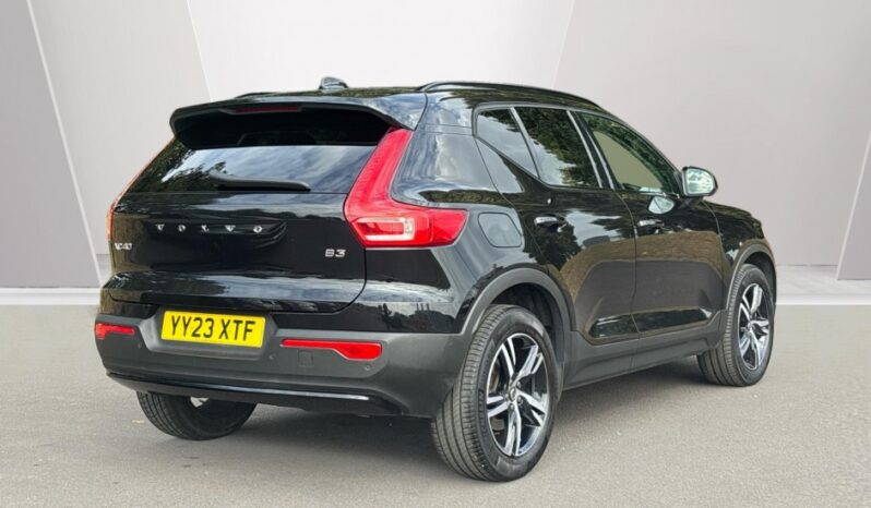 Used Volvo XC40 Plus, B3 mild hybrid, Petrol, Dark full