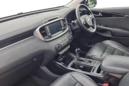 Used Kia Sorento CRDI KX-4 ISG full