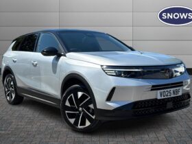 Used Vauxhall Grandland 1.2 MHEV Ultimate e-DCT Euro 6 (s/s) 5dr