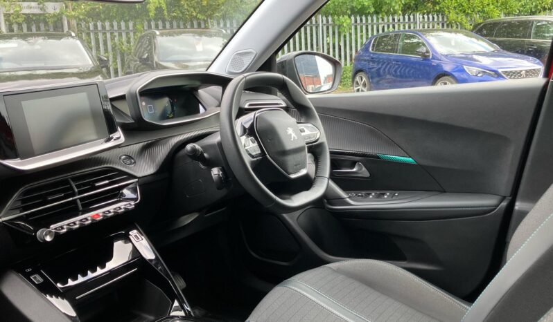 Used Peugeot 2008 50kWh Allure Premium Auto 5dr (7kW Charger) full