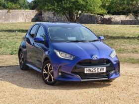 Used Toyota Yaris 1.5 VVT-h Design E-CVT Euro 6 (s/s) 5dr
