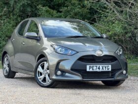 Used Toyota Yaris 1.5 VVT-h Icon E-CVT Euro 6 (s/s) 5dr