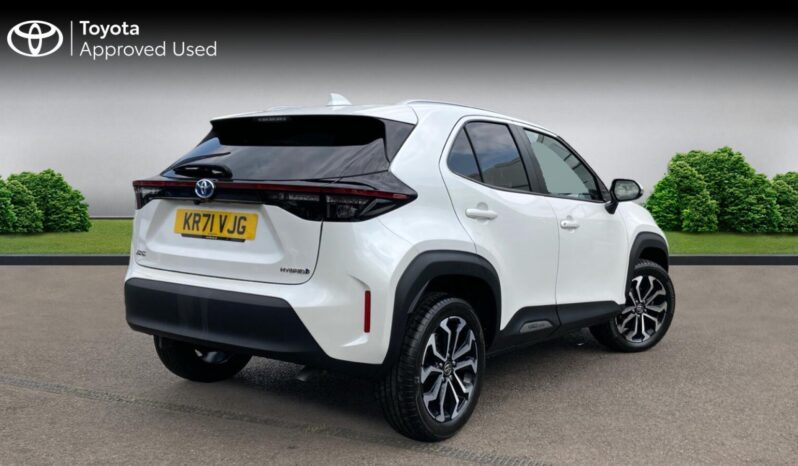 Used Toyota Yaris Cross 1.5 VVT-h Design E-CVT Euro 6 (s/s) 5dr full