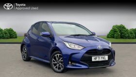 Used Toyota Yaris 1.5 VVT-h Design E-CVT Euro 6 (s/s) 5dr