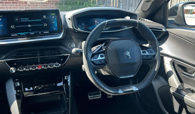 Used Peugeot 2008 50kWh GT Auto 5dr (7kW Charger) full