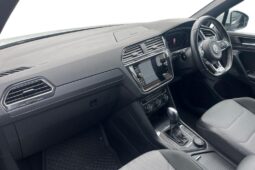 Used Volkswagen Tiguan 2.0 TDI R-Line Tech DSG 4Motion Euro 6 (s/s) 5dr full