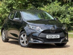 Used Toyota Yaris 1.5 VVT-h Icon E-CVT Euro 6 (s/s) 5dr