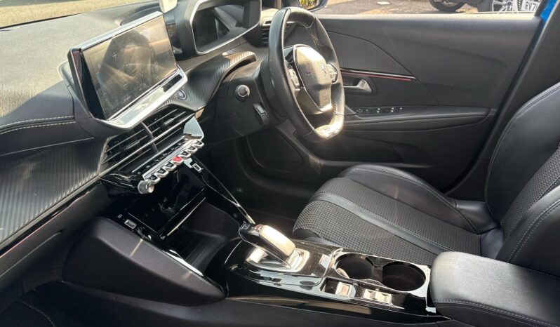 Used Peugeot 208 50kWh GT Auto 5dr full