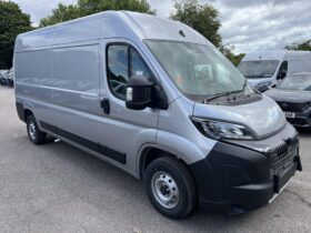 Used Peugeot Boxer 2.2 BlueHDi 335 Professional Manual L3 H2 Euro 6 (s/s) 5dr