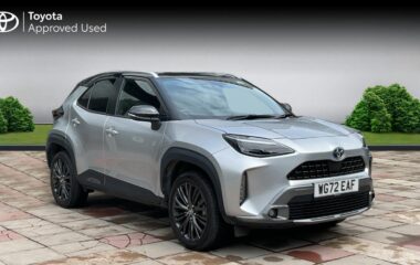 Used Toyota Yaris Cross 1.5 VVT-h Dynamic E-CVT AWD Euro 6 (s/s) 5dr
