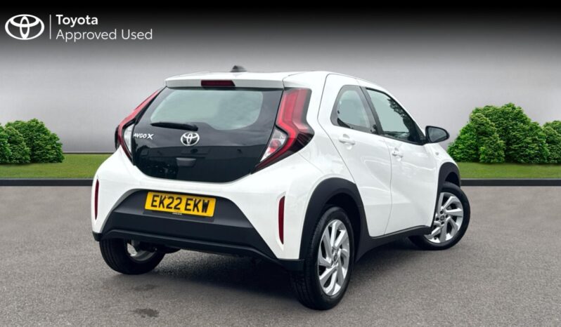 Used Toyota Aygo X 1.0 VVT-i Pure x-shift Euro 6 (s/s) 5dr full