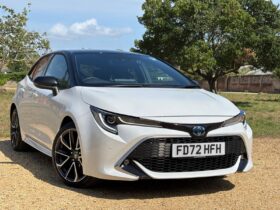 Used Toyota Corolla 1.8 VVT-h Excel CVT Euro 6 (s/s) 5dr