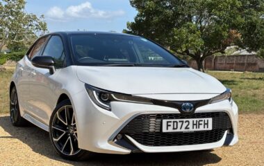 Used Toyota Corolla 1.8 VVT-h Excel CVT Euro 6 (s/s) 5dr