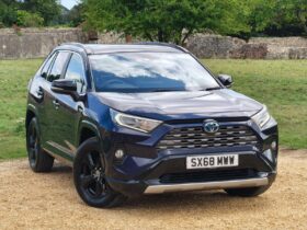 Used Toyota RAV-4 2.5 VVT-h Dynamic CVT Euro 6 (s/s) 5dr