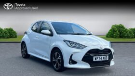 Used Toyota Yaris 1.5 VVT-h Design E-CVT Euro 6 (s/s) 5dr