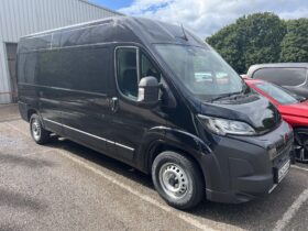 Used Peugeot Boxer 2.2 BlueHDi 335 Professional EAT8 L3 Medium Roof Euro 6 (s/s) 5dr