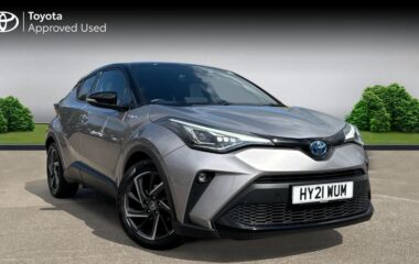 Used Toyota CHR 2.0 VVT-h Dynamic CVT Euro 6 (s/s) 5dr