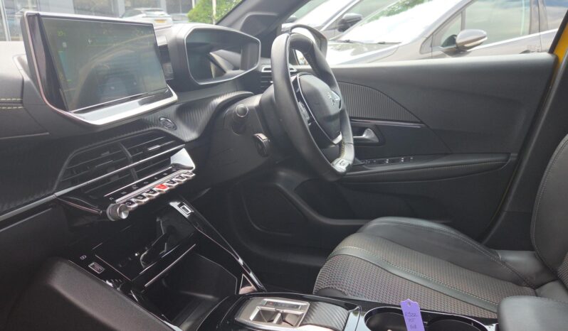 Used Peugeot 208 50kWh GT Auto 5dr (7kW Charger) full