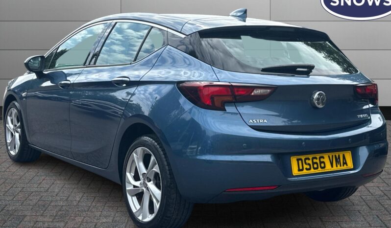 Used Vauxhall Astra 1.4i Turbo SRi Nav Euro 6 5dr full