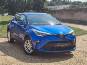 Used Toyota CHR 1.8 VVT-h Icon CVT Euro 6 (s/s) 5dr