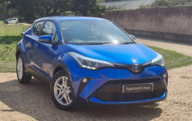 Used Toyota CHR 1.8 VVT-h Icon CVT Euro 6 (s/s) 5dr