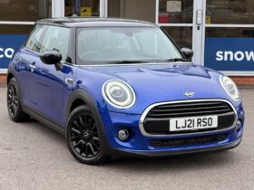 Used MINI HATCHBACK 1.5 Cooper Classic Euro 6 (s/s) 3dr