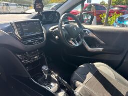 Used Peugeot 2008 1.2 PureTech Allure Premium EAT Euro 6 (s/s) 5dr full