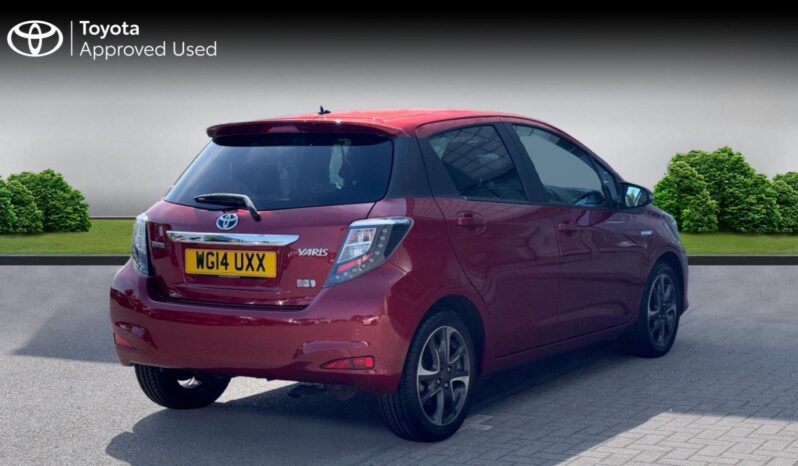 Used Toyota Yaris 1.5 VVT-h Trend CVT Euro 5 5dr full