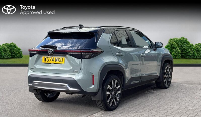 Used Toyota Yaris Cross 1.5 VVT-h Premiere Edition E-CVT AWD Euro 6 (s/s) 5dr full