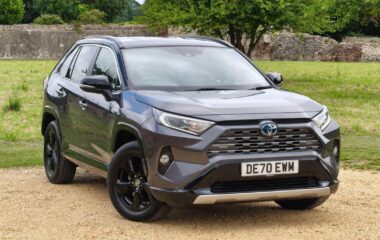 Used Toyota RAV-4 2.5 VVT-h Dynamic CVT 4WD Euro 6 (s/s) 5dr
