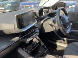 Used Peugeot 208 50kWh Allure Premium + Auto 5dr (7.4kW Charger) full