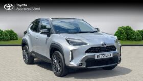 Used Toyota Yaris Cross 1.5 VVT-h Dynamic E-CVT AWD Euro 6 (s/s) 5dr